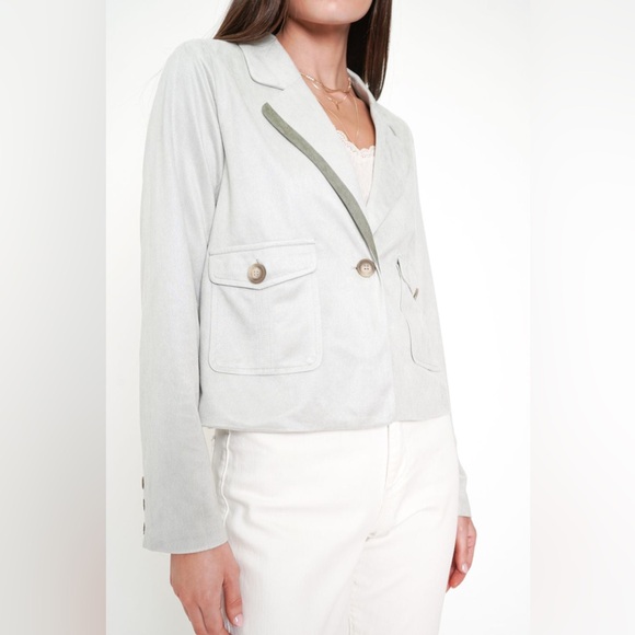 Mystree Soft Gray Women's Blazer - Picture 4 of 9